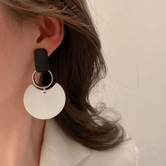 2/$21 Ladies Black White Round Earrings - Picture 3 of 5